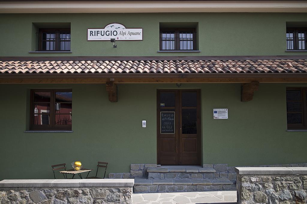 Rifugio Alpi Apuane Hotel Careggine ภายนอก รูปภาพ